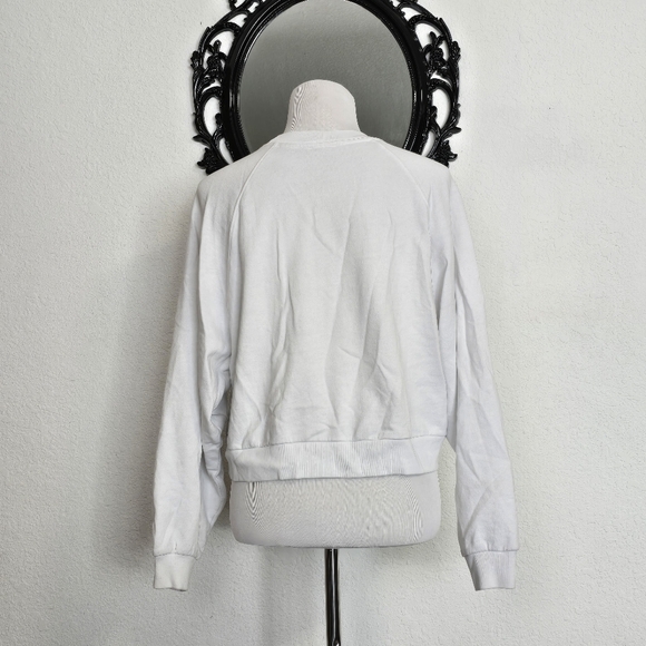 Levi's cropped white sweatshirt - Picture 2 of 9